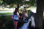 j0_girls_set_a_wedding